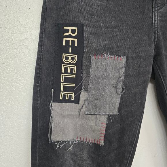 True Religion Halle Mid-Rise Skinny Jeans Skull Patch Black Rinse Wash Size 29 - Picture 3 of 15